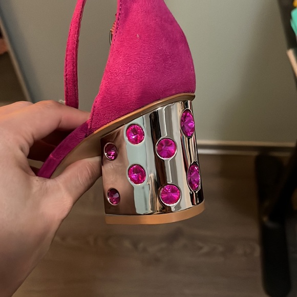 Pink heels with jewels - Picture 8 of 10